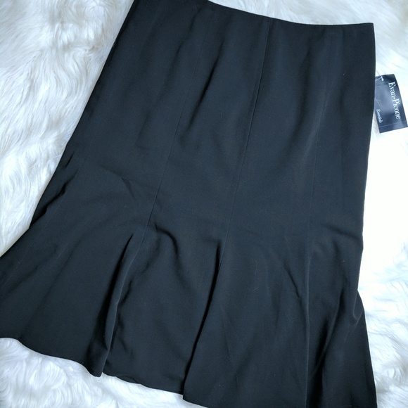 Evan Picone Dresses & Skirts - Evan Picone Womens Size 6 Black Skirt